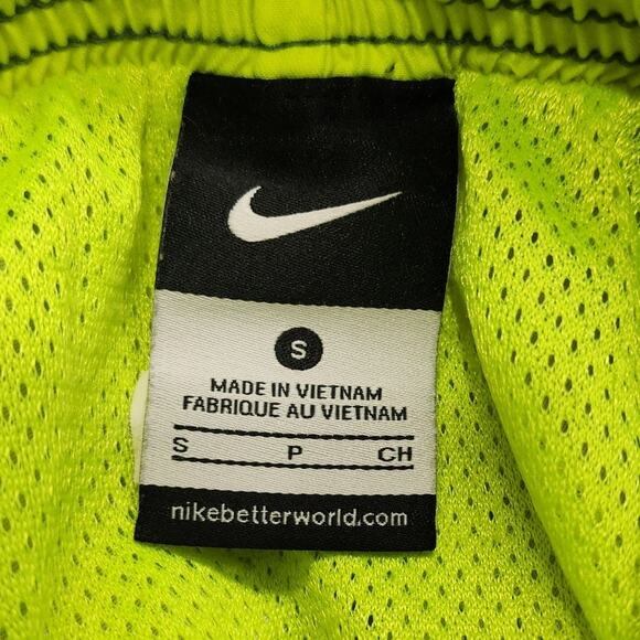 Nike Board Shorts Mens S Green Swim Trunks Logo Swoosh Lined Tie Front Pockets - Picture 4 of 12